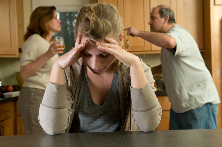 6 Ways Your Family's Alcoholism Affected You